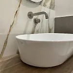 Alojamento de Acomodação e Pequeno-almoço Elegant Nel Centro Di Nápoles
