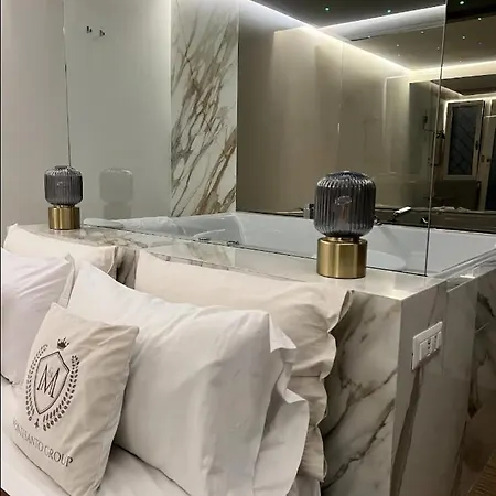 Elegant Nel Centro Di Bed and breakfast