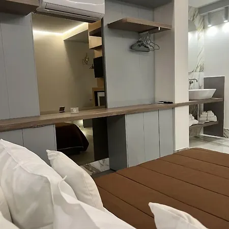 Elegant Nel Centro Di Bed and breakfast Nápoles