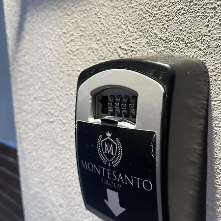 Elegant Nel Centro Di Bed and breakfast Nápoles